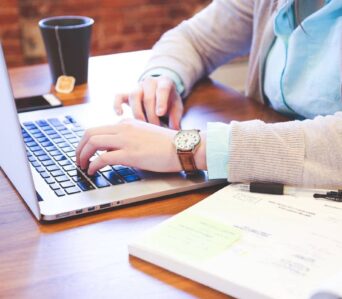 Learning jQuery Mobile for Beginners